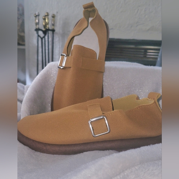 NWOB Women's Suede Clogs Leather Mules Size 38 (8) - Picture 4 of 4